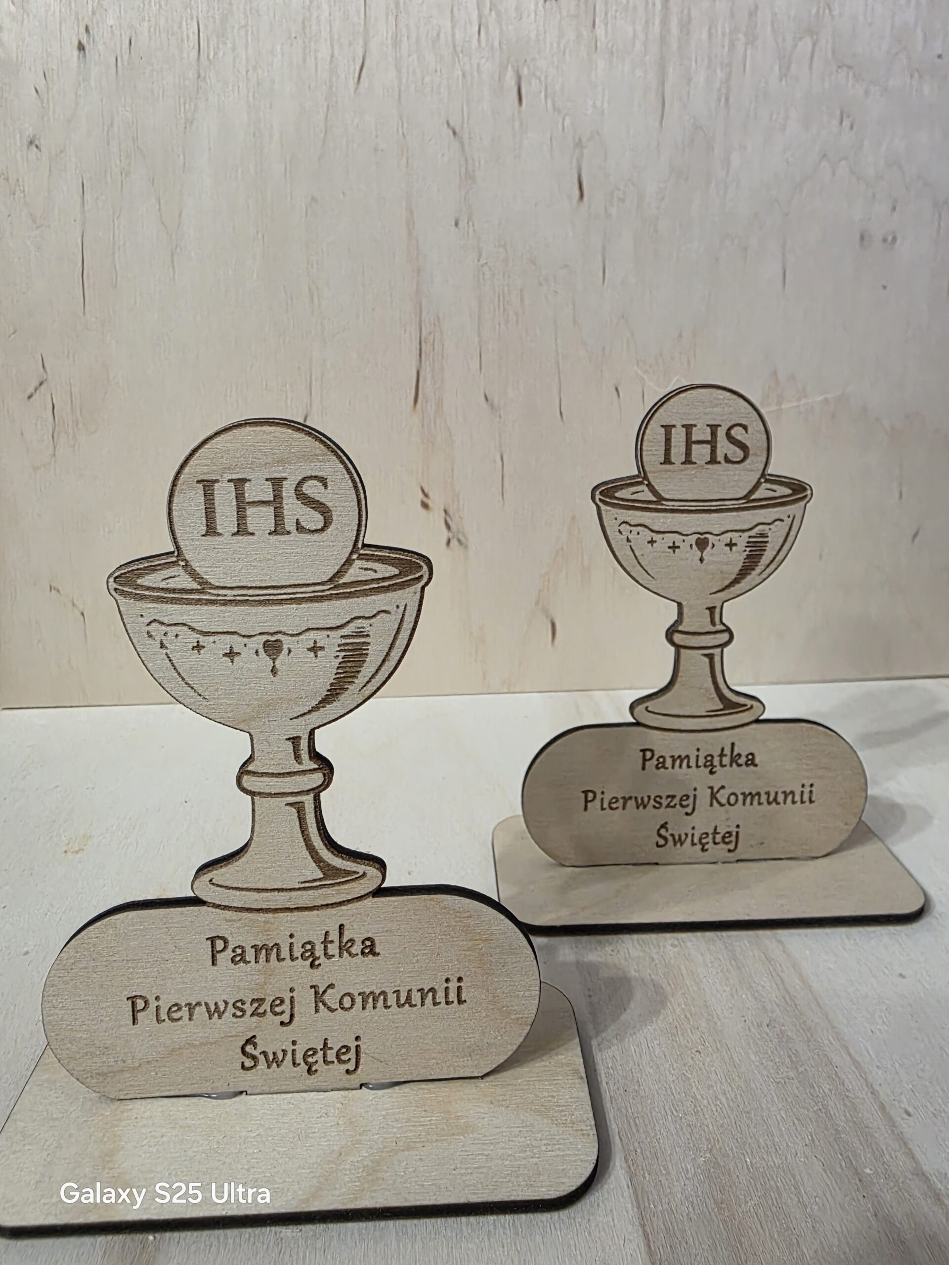 Pamiątka Pierwszej Komunii Świętej – drewniana, grawerowana