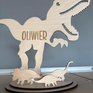 🦖 Dinozaur stojący z małymi dinozaurami – dekoracja i kreatywna zabawa dla dzieci